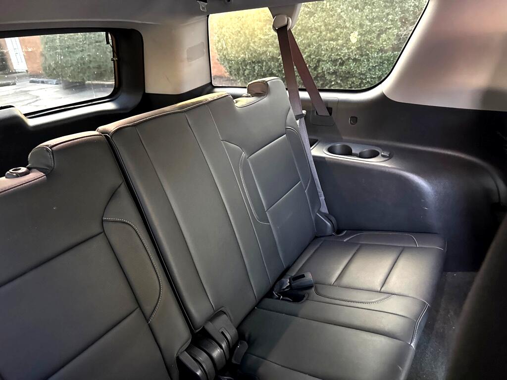 Chevrolet Suburban 2WD 4dr LTZ 2015