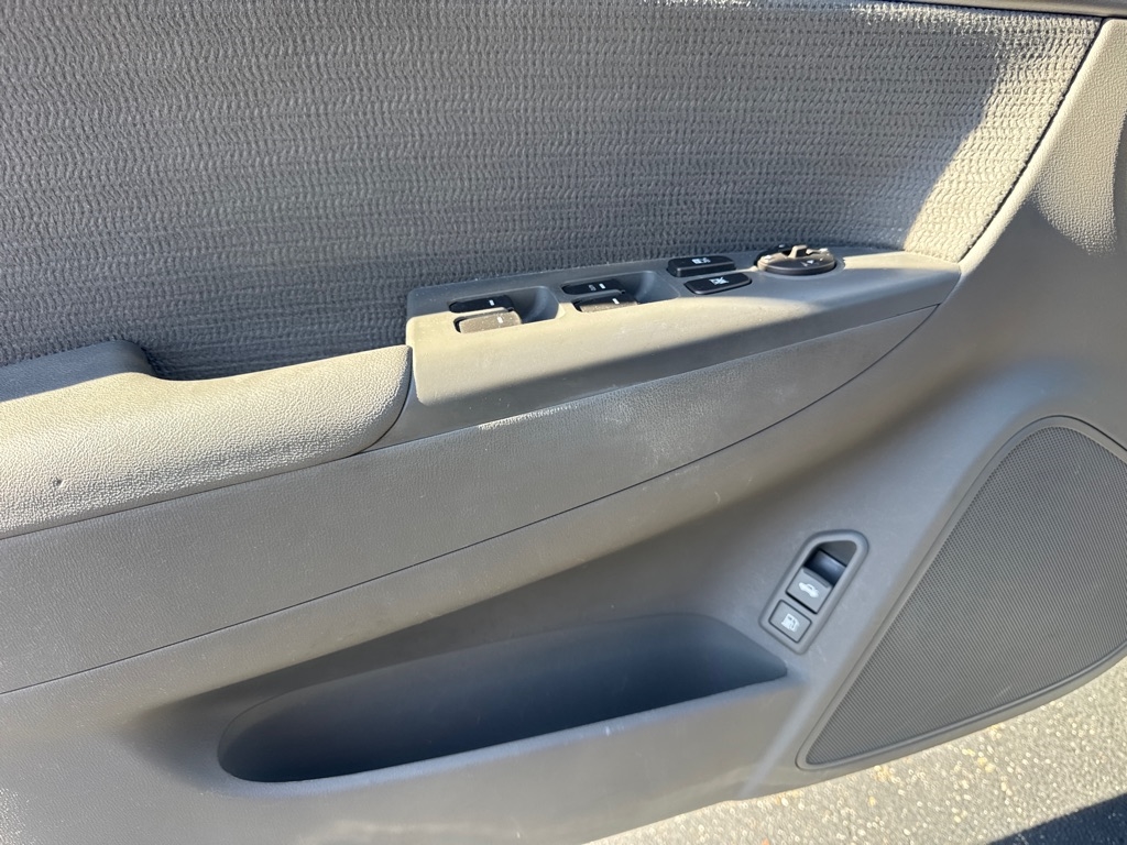 Hyundai Sonata 4dr Sdn V6 Auto SE 2010