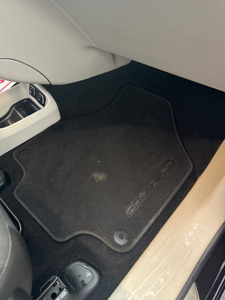 Chrysler Pacifica Touring FWD 2017