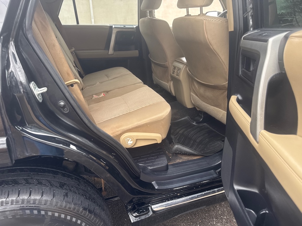 Toyota 4Runner RWD 4dr V6 Limited (Natl) 2013