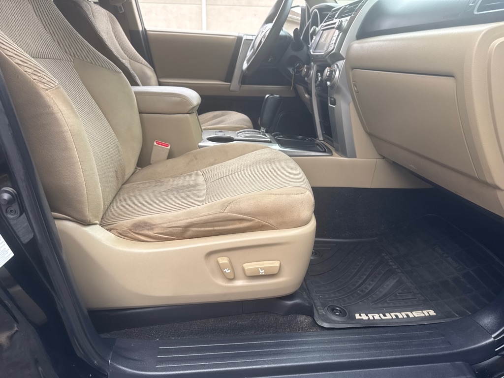 Toyota 4Runner RWD 4dr V6 Limited (Natl) 2013