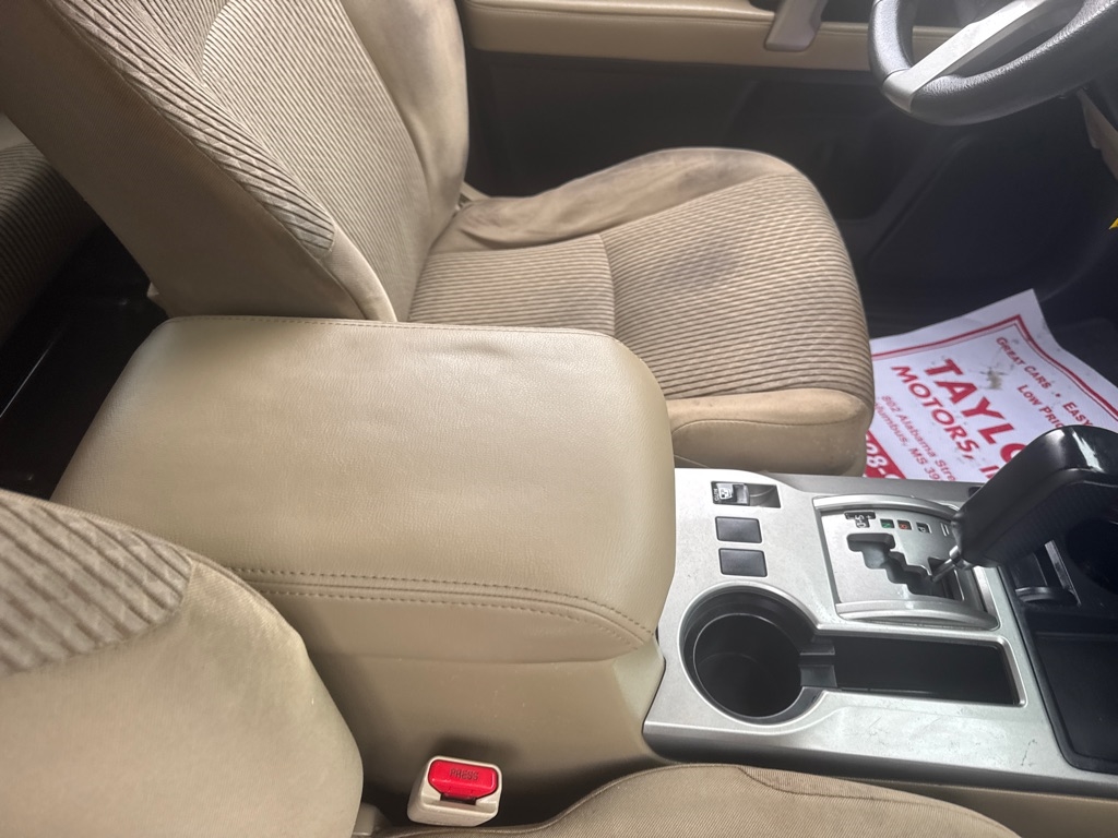 Toyota 4Runner RWD 4dr V6 Limited (Natl) 2013