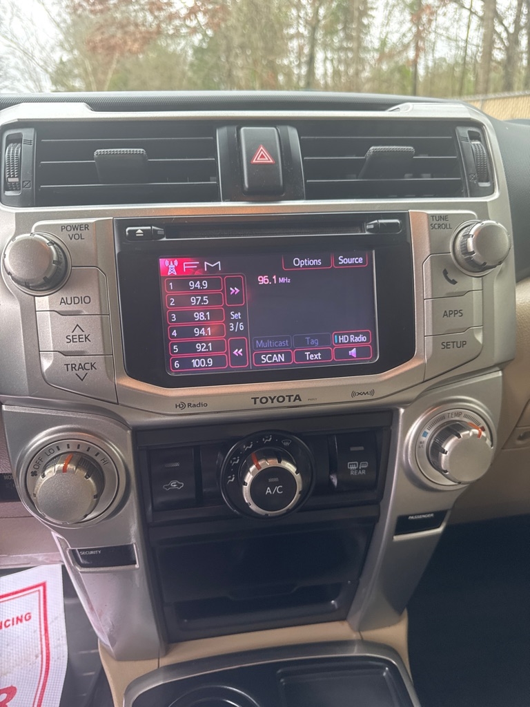 Toyota 4Runner RWD 4dr V6 Limited (Natl) 2013