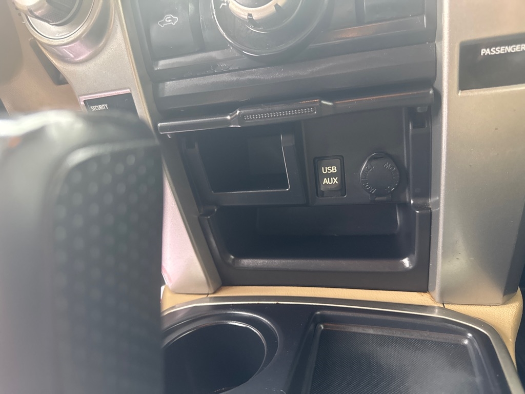 Toyota 4Runner RWD 4dr V6 Limited (Natl) 2013