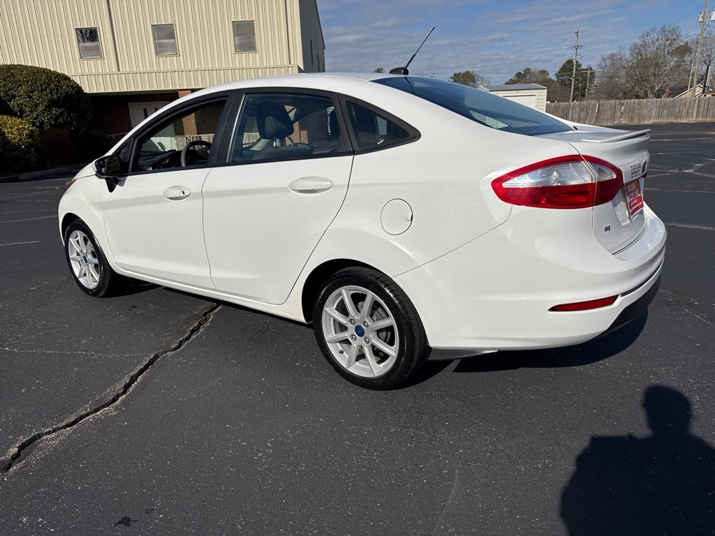 Ford Fiesta SE Sedan 2019