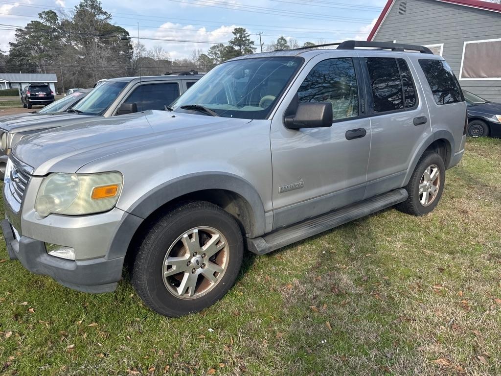2006 Ford Explorer 4dr 114" WB 4.0L XLT