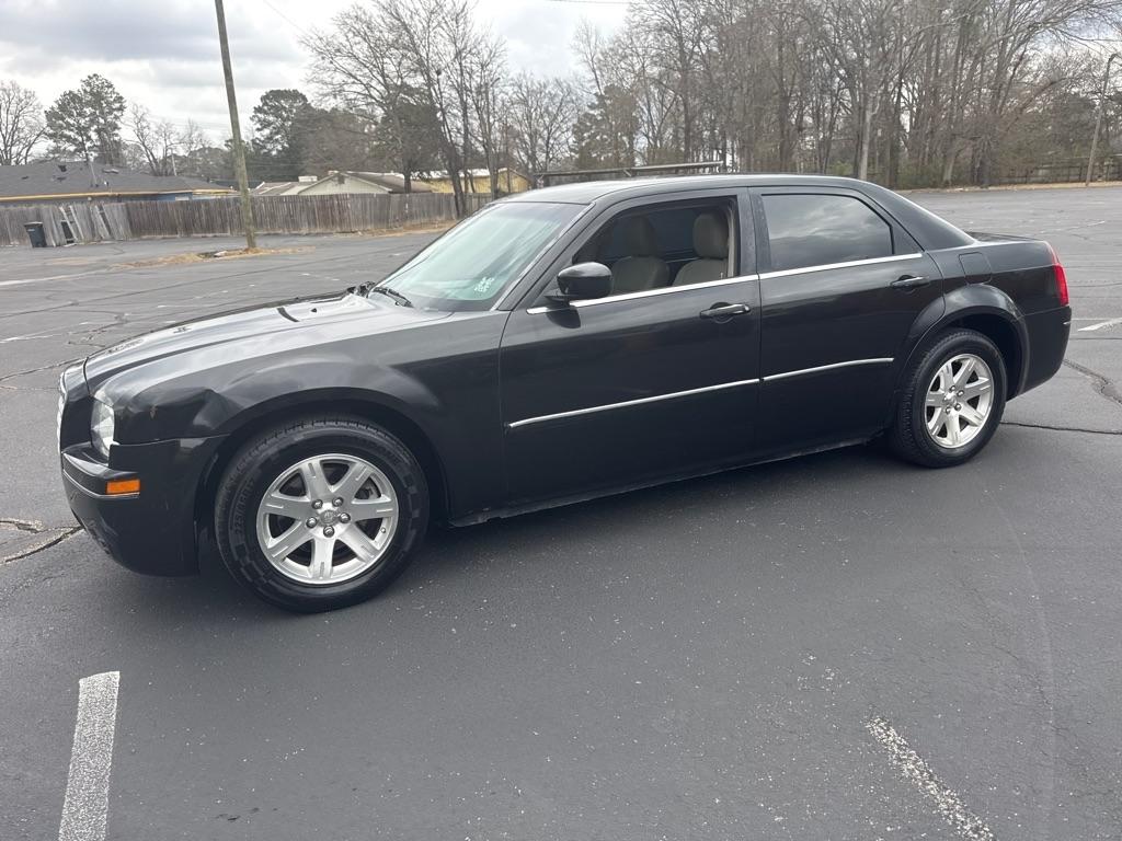 2006 Chrysler 300 4dr Sdn 300 Touring