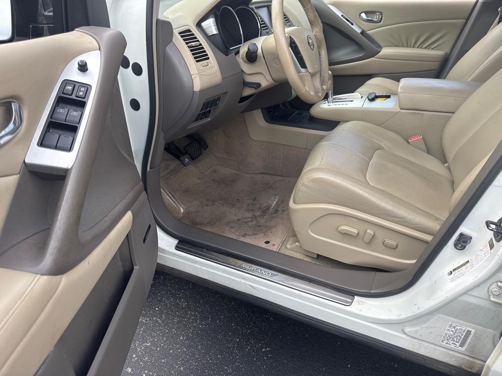 Nissan Murano 2WD 4dr SL 2010