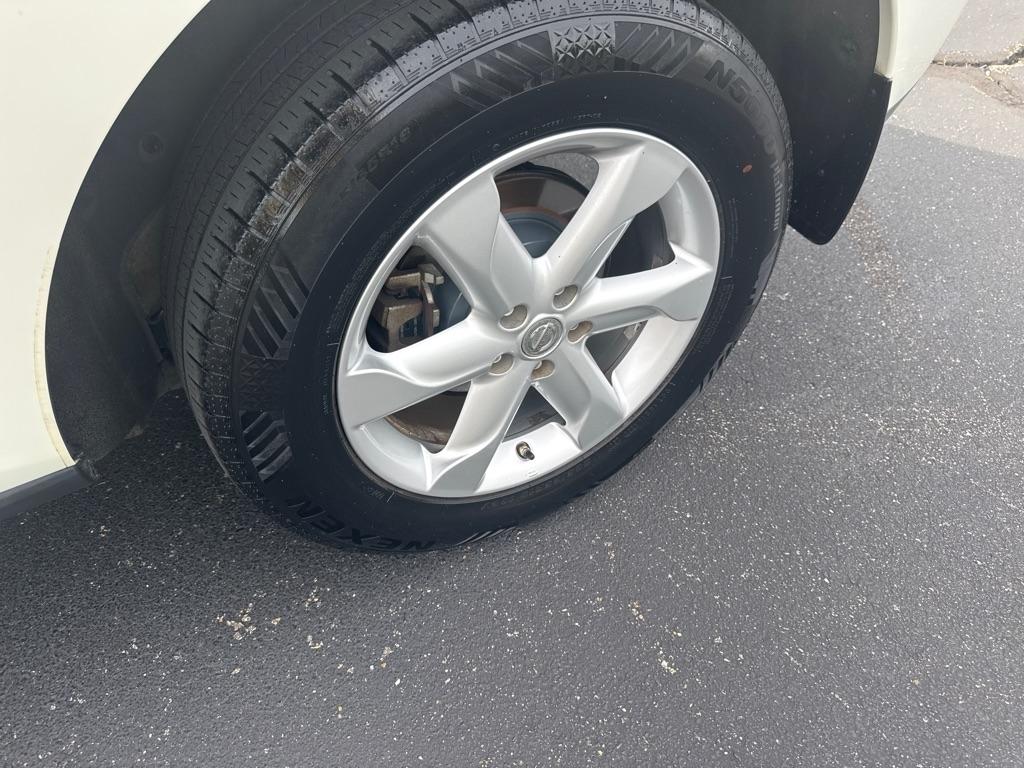 Nissan Murano 2WD 4dr SL 2010