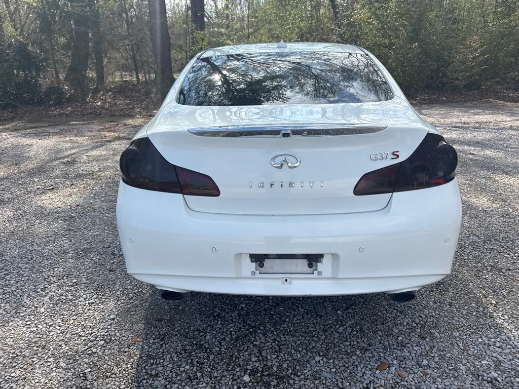 Infiniti G37 Sedan 4dr Journey RWD 2012