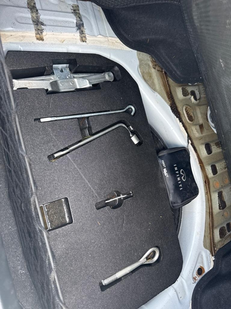 Infiniti G37 Sedan 4dr Journey RWD 2012