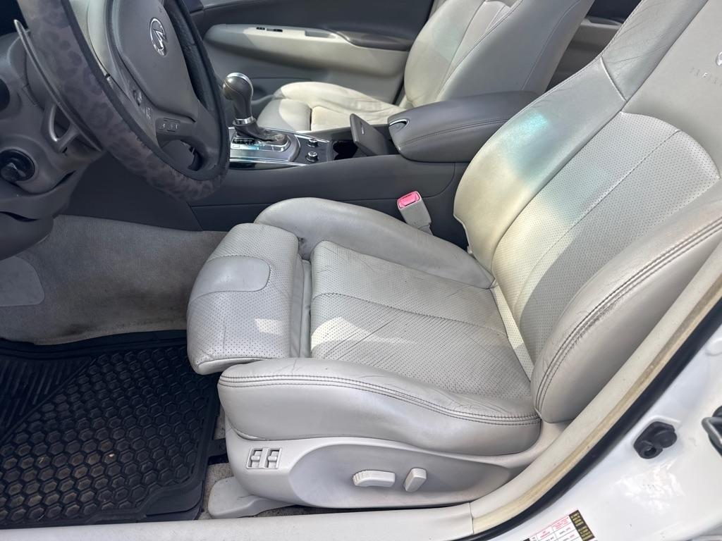 Infiniti G37 Sedan 4dr Journey RWD 2012