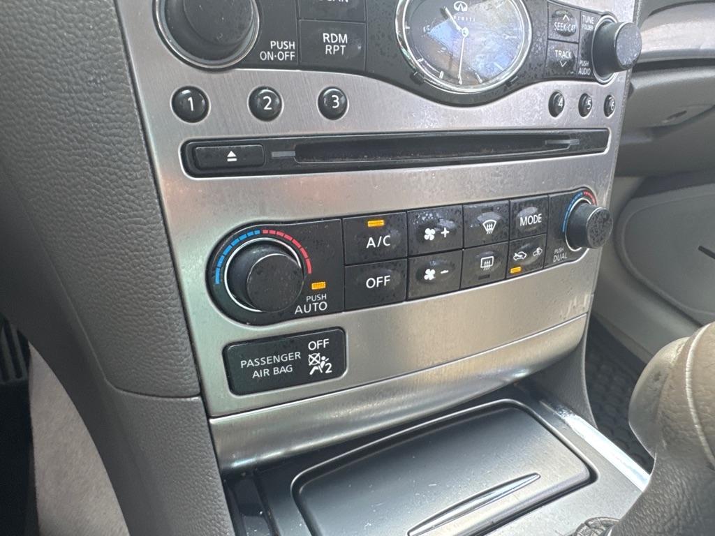 Infiniti G37 Sedan 4dr Journey RWD 2012