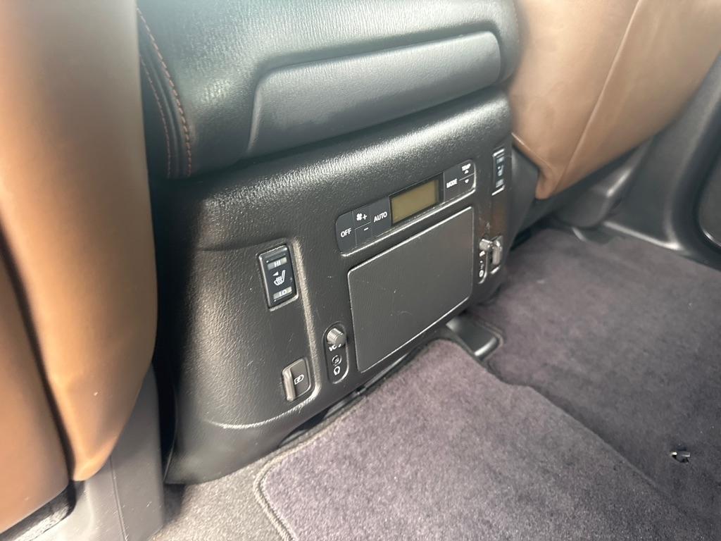 Nissan Armada 4x4 Platinum 2018