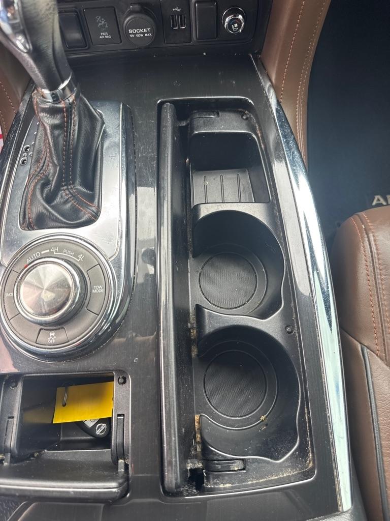 Nissan Armada 4x4 Platinum 2018