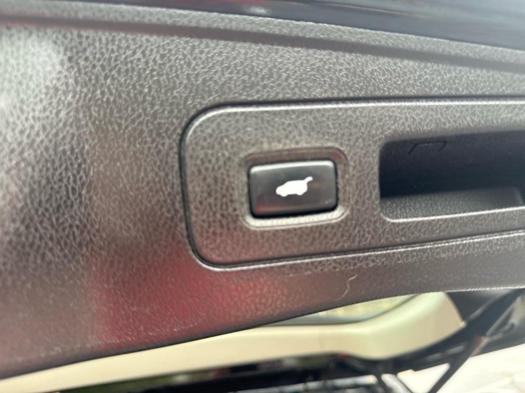 Acura MDX AWD 4dr Tech Pkg 2012