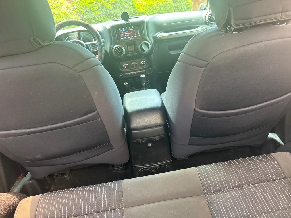 Jeep Wrangler 4WD 2dr Sport 2013