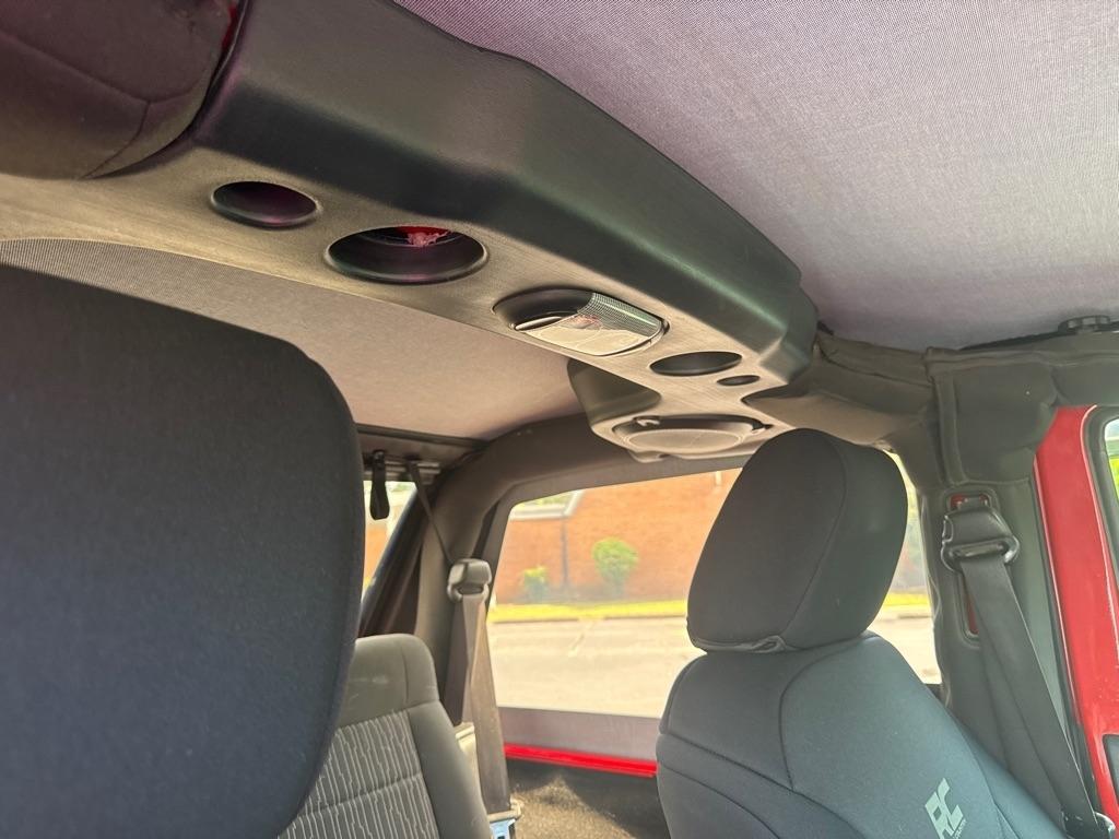 Jeep Wrangler 4WD 2dr Sport 2013