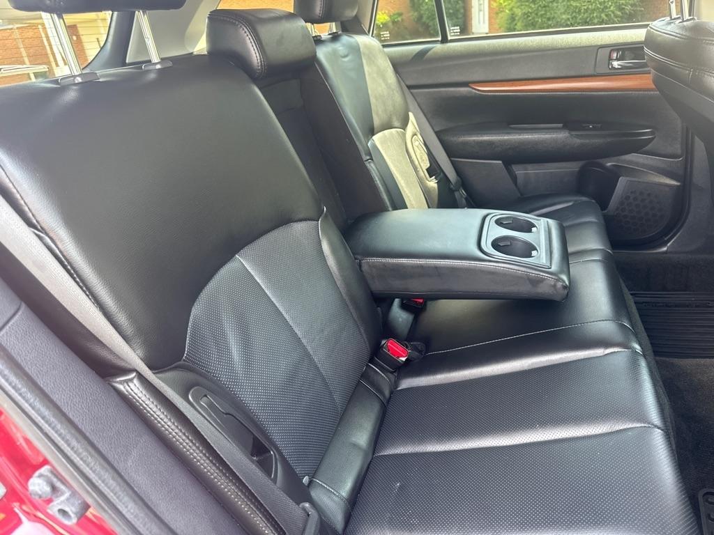 Subaru Outback 4dr Wgn H4 Auto 2.5i Limited 2013