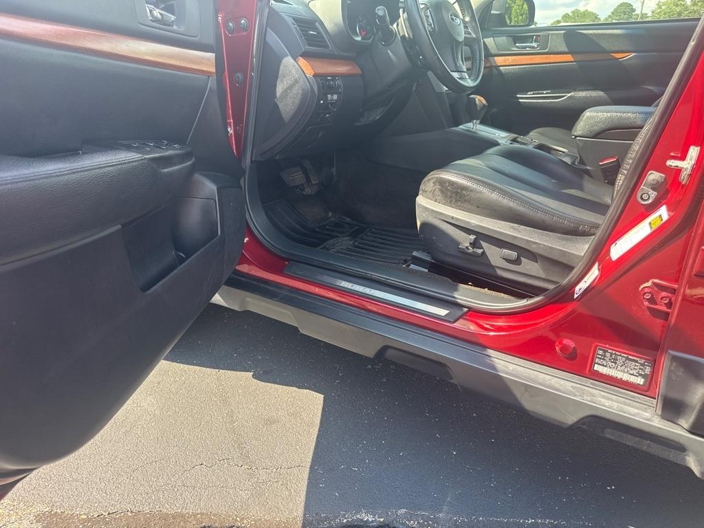 Subaru Outback 4dr Wgn H4 Auto 2.5i Limited 2013