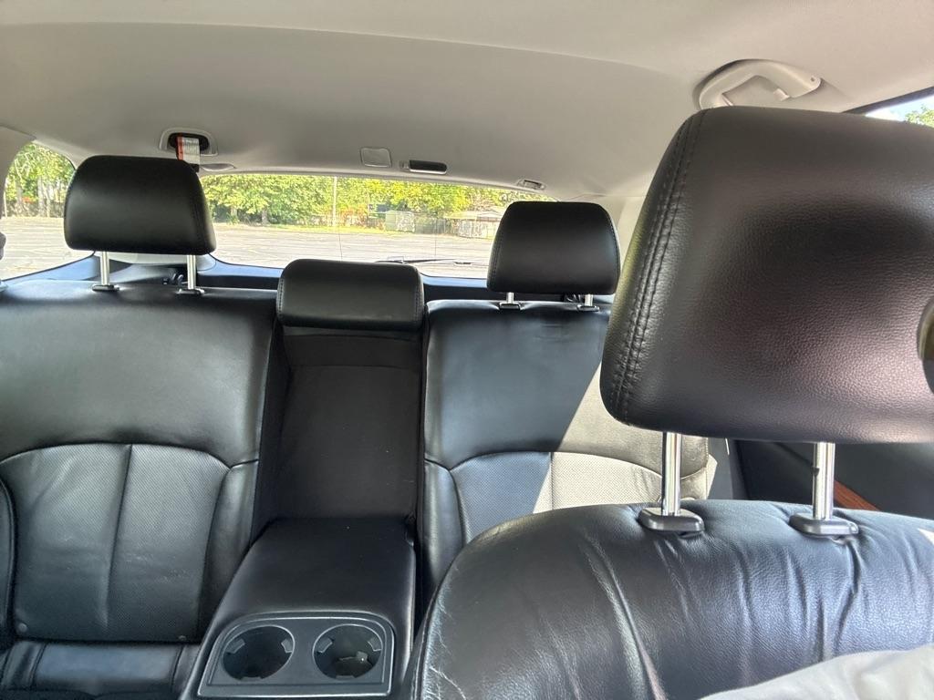 Subaru Outback 4dr Wgn H4 Auto 2.5i Limited 2013