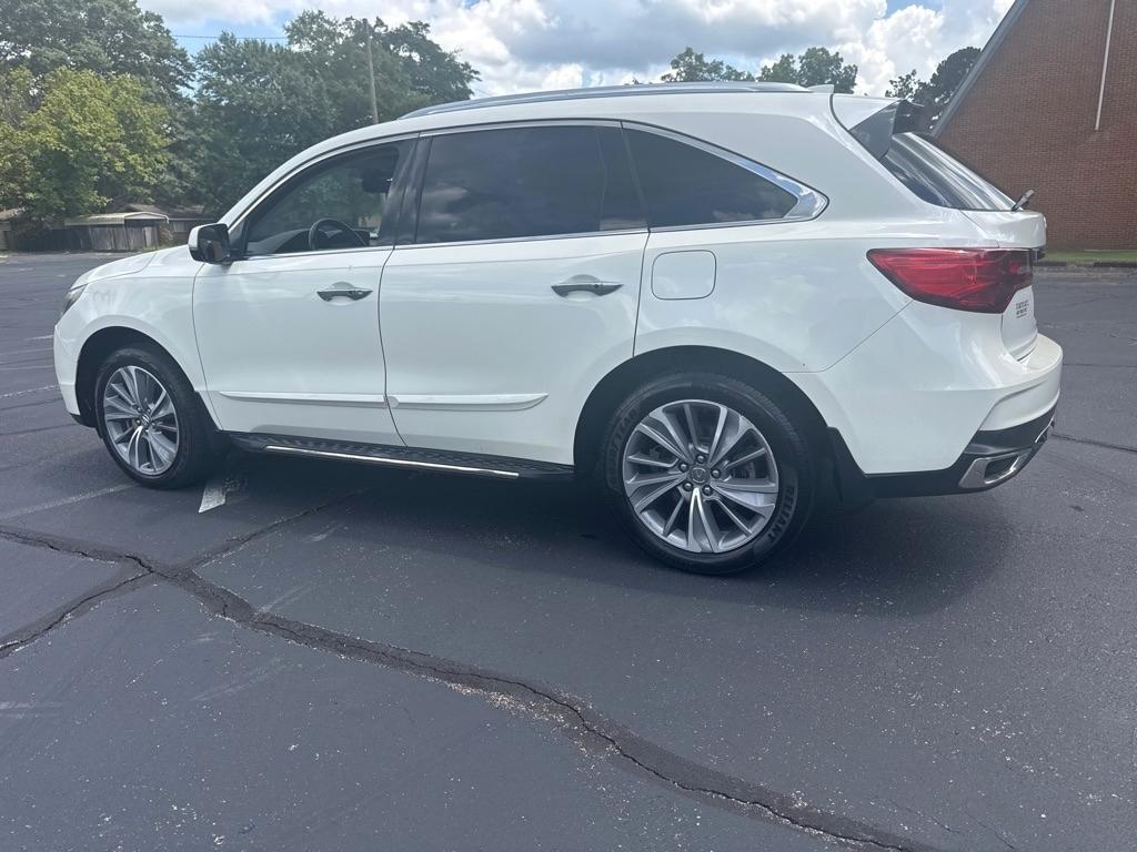 Acura MDX FWD w/Technology/Entertainment Pkg 2017