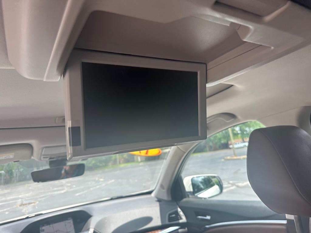 Acura MDX FWD w/Technology/Entertainment Pkg 2017