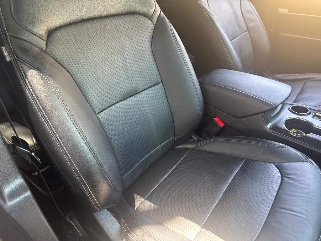Ford Explorer Limited FWD 2019