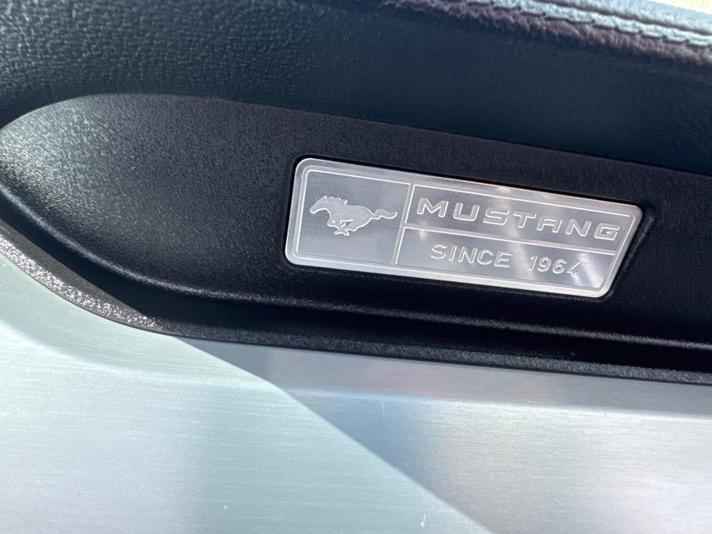Ford Mustang 2dr Conv GT Premium 2015