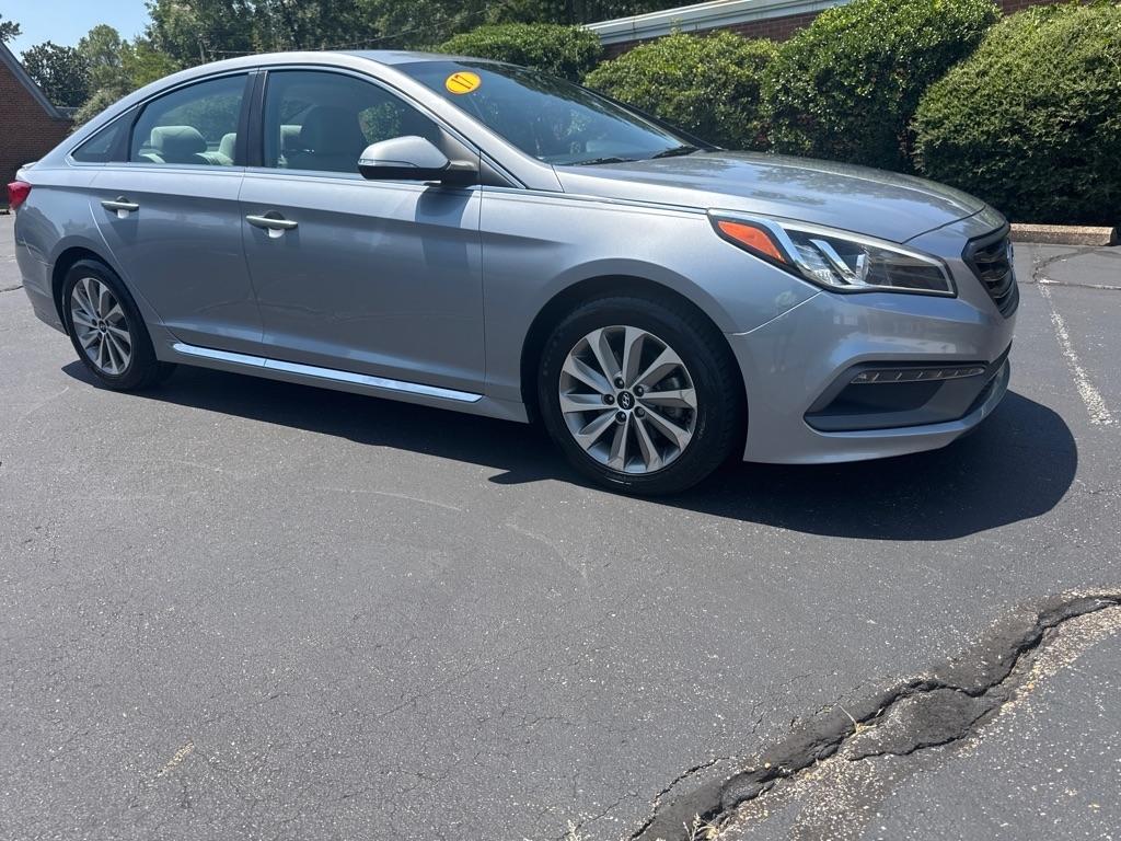 Hyundai Sonata Sport 2.4L 2017
