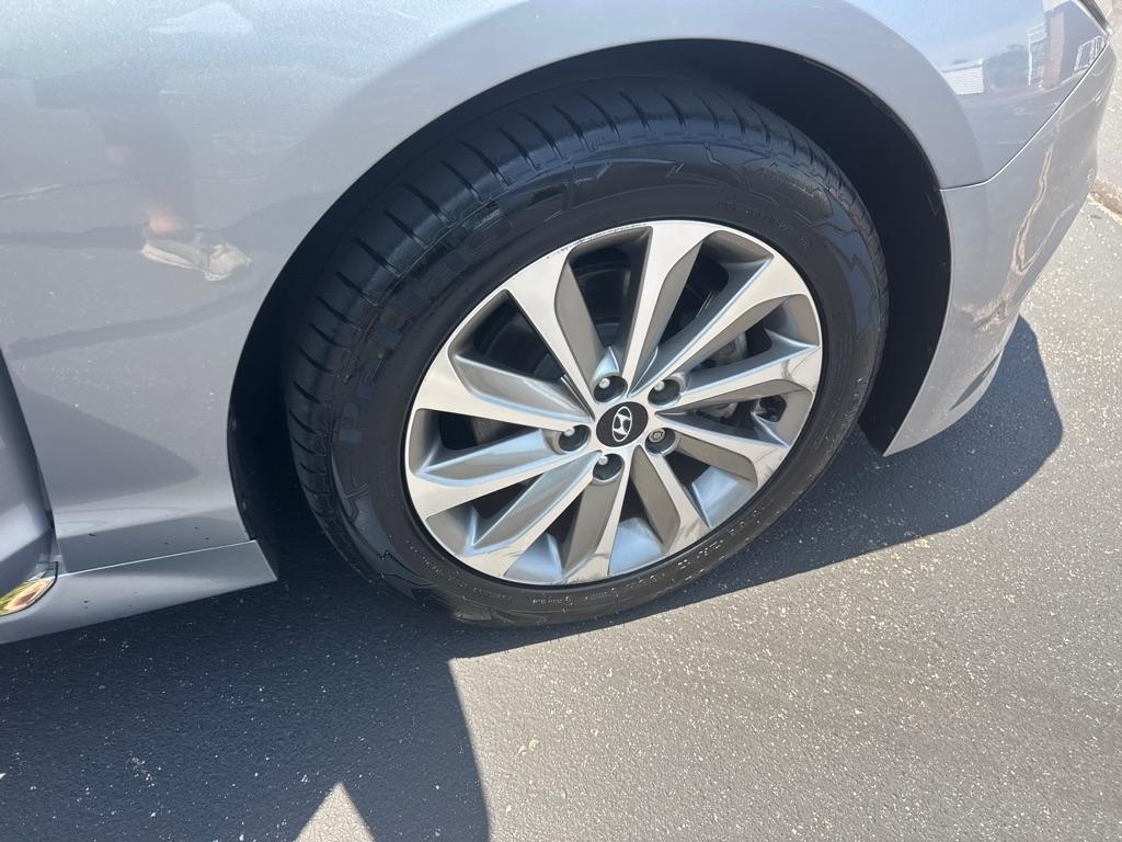 Hyundai Sonata Sport 2.4L 2017