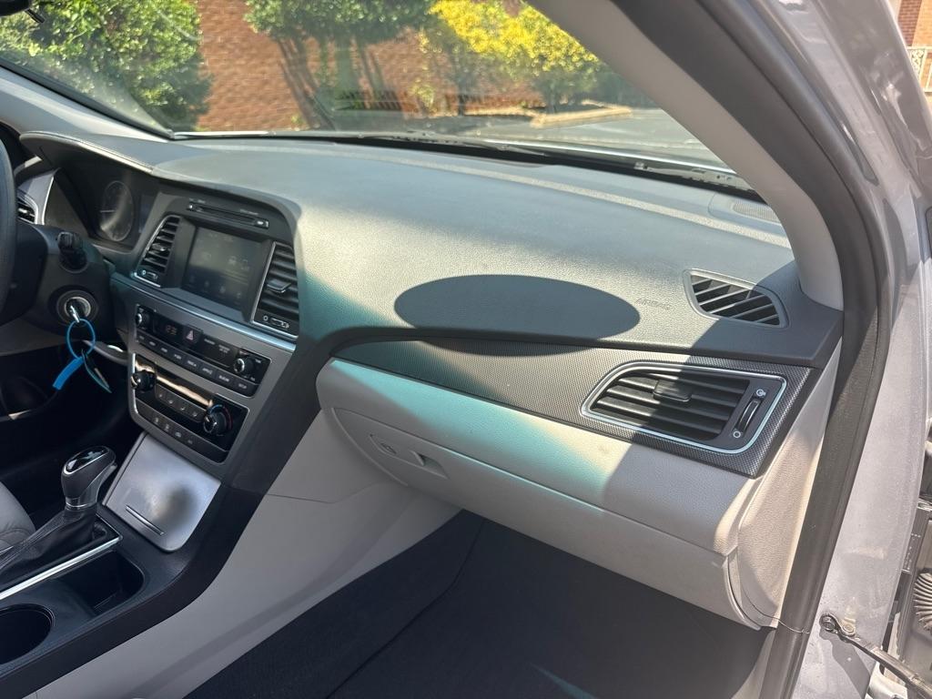 Hyundai Sonata Sport 2.4L 2017