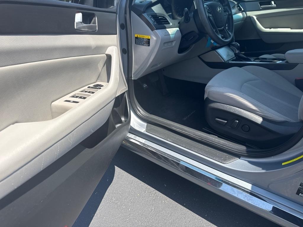 Hyundai Sonata Sport 2.4L 2017