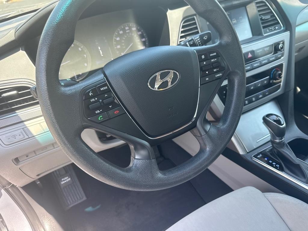 Hyundai Sonata Sport 2.4L 2017