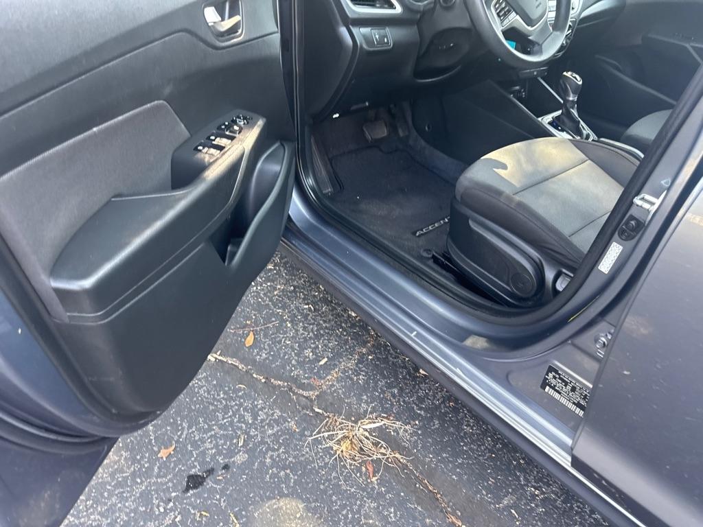 Hyundai Accent SE Sedan IVT 2020