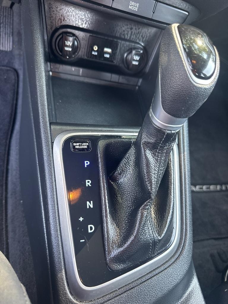 Hyundai Accent SE Sedan IVT 2020