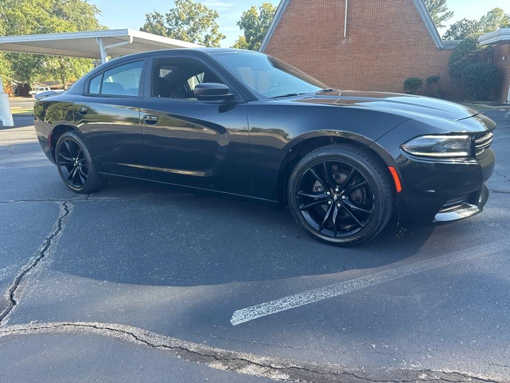 Dodge Charger SE RWD 2017