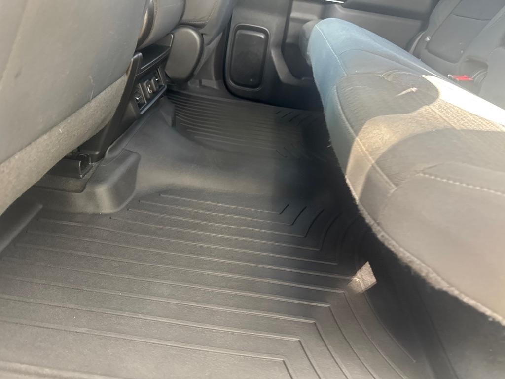 GMC Sierra 1500 4WD Crew Cab 147" Elevation w/3VL 2021