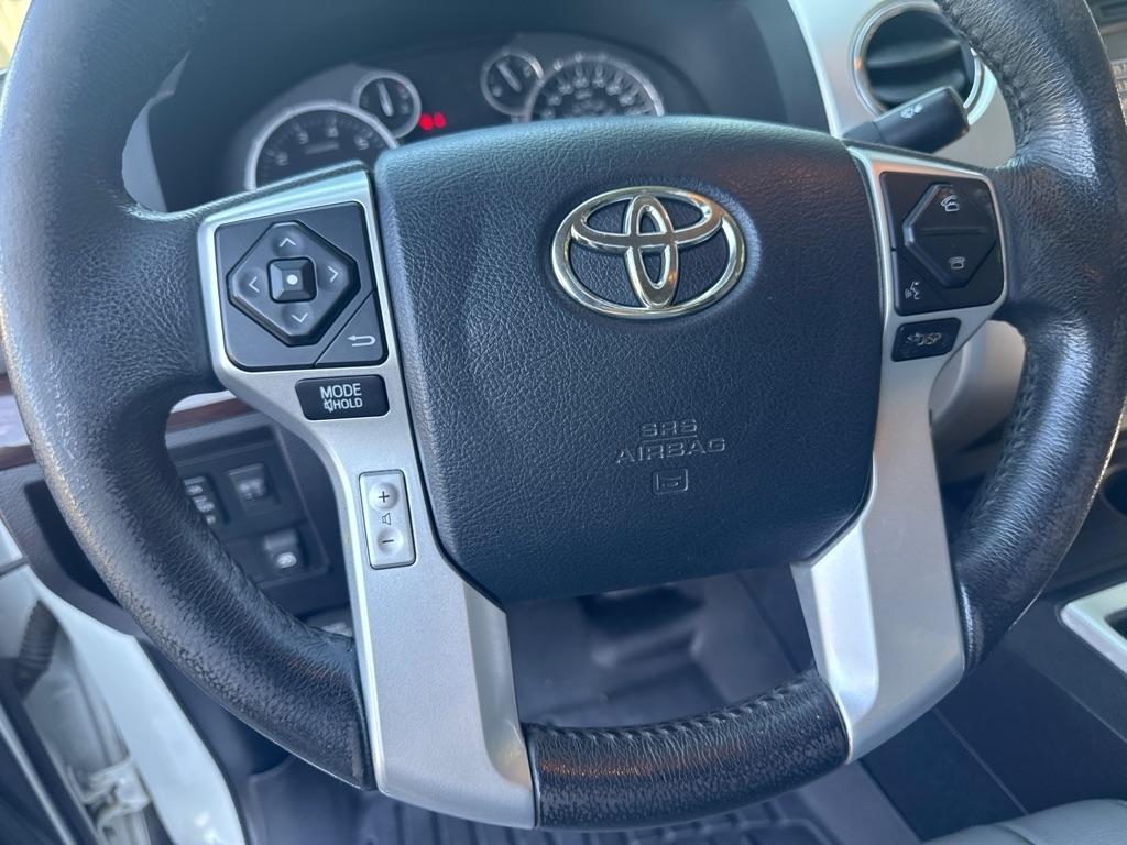 Toyota Tundra 2WD Truck CrewMax 5.7L V8 6-Spd AT LTD (Natl) 2015