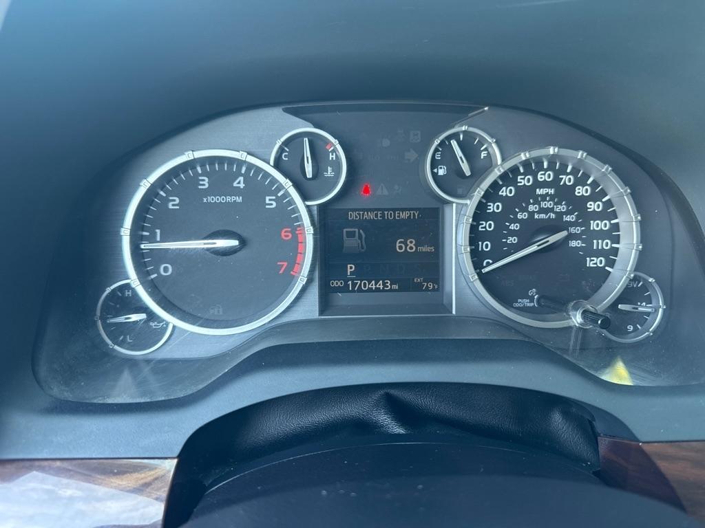 Toyota Tundra 2WD Truck CrewMax 5.7L V8 6-Spd AT LTD (Natl) 2015