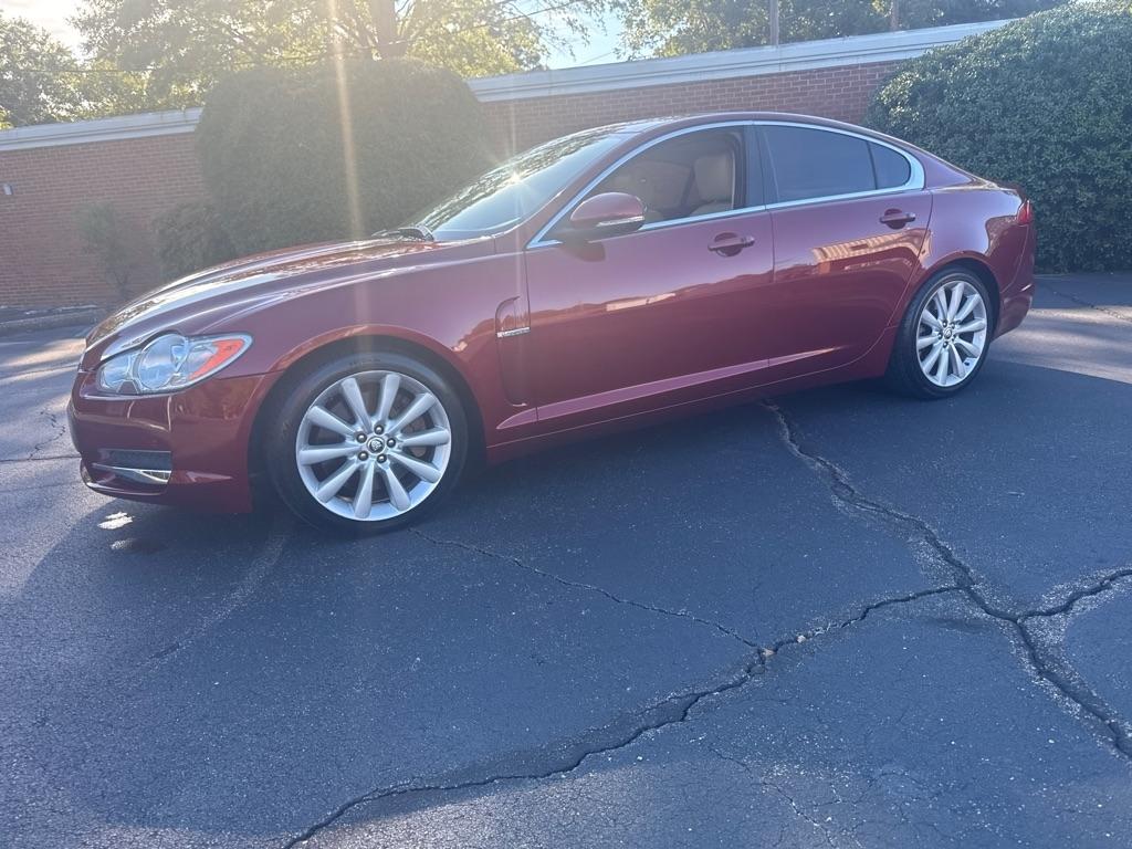 2011 Jaguar XF 4dr Sdn Premium