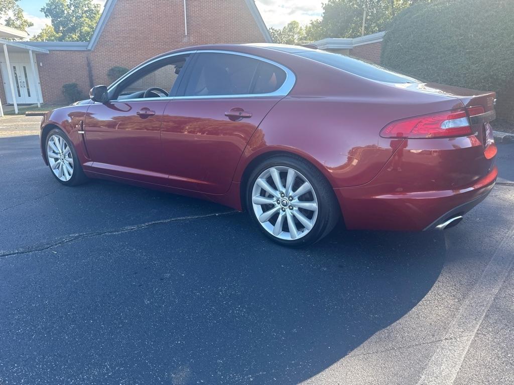 Jaguar XF 4dr Sdn Portfolio 2011