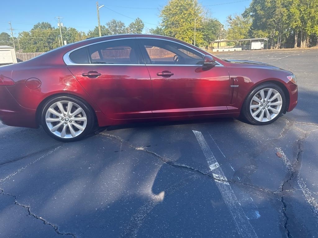 Jaguar XF 4dr Sdn Portfolio 2011