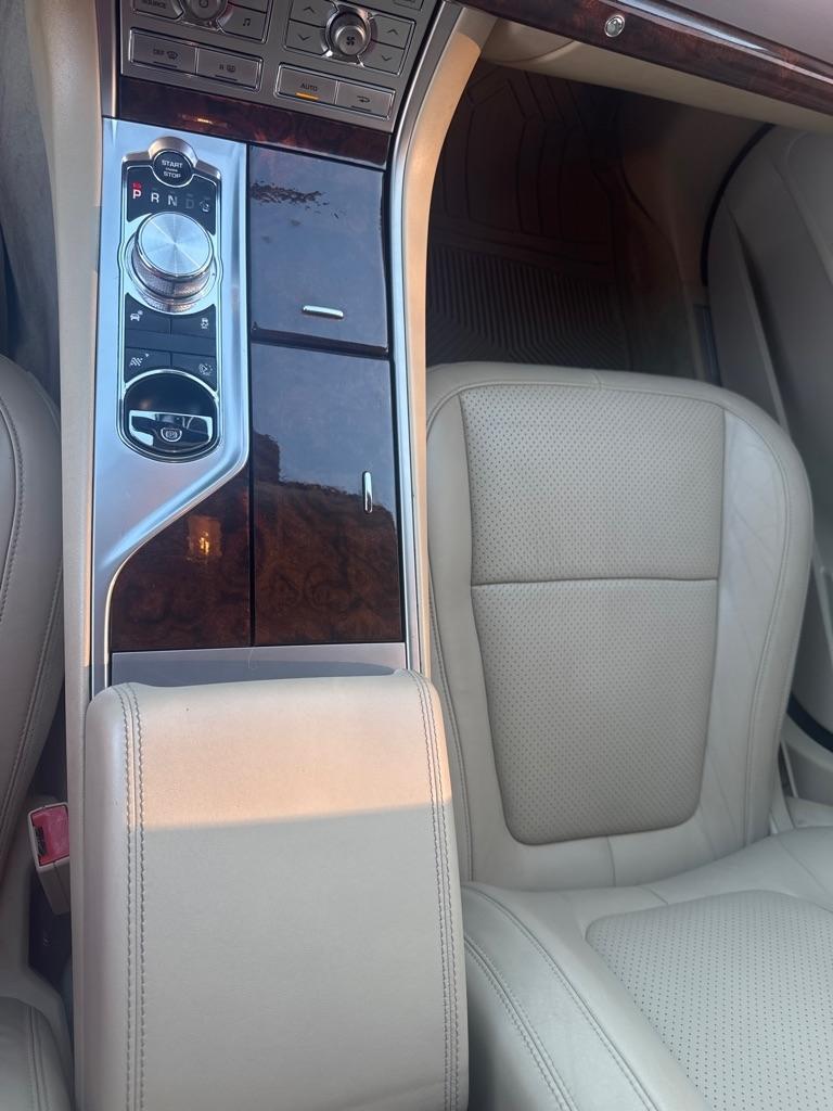 Jaguar XF 4dr Sdn Portfolio 2011