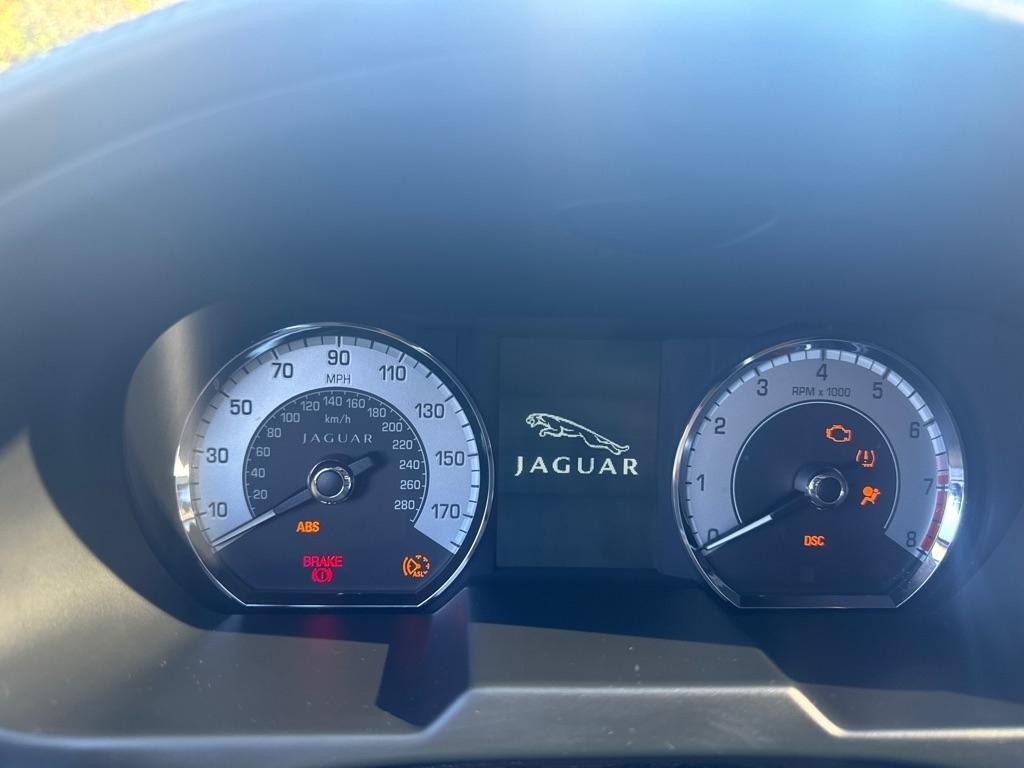 Jaguar XF 4dr Sdn Portfolio 2011
