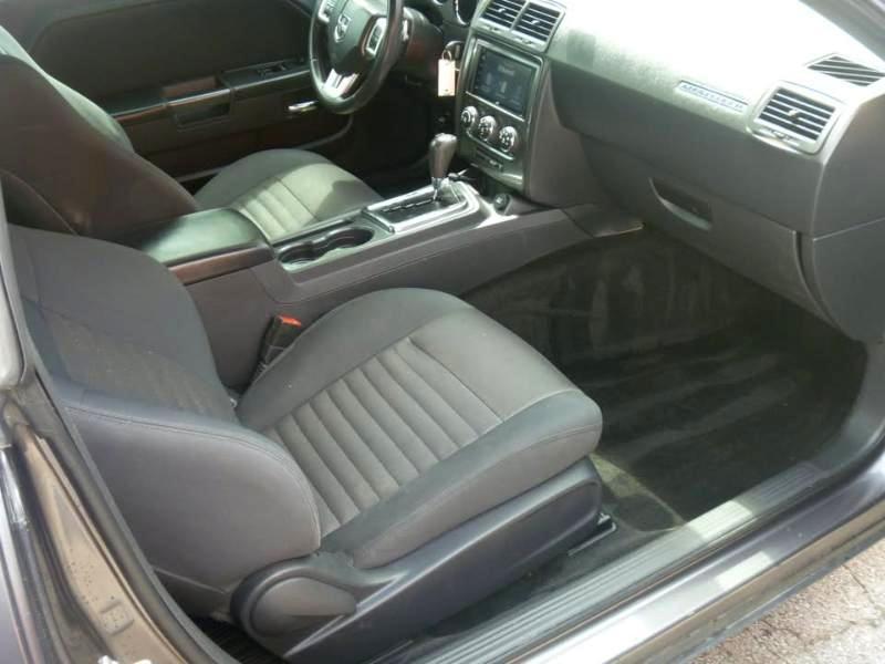 Dodge Challenger SXT 2014