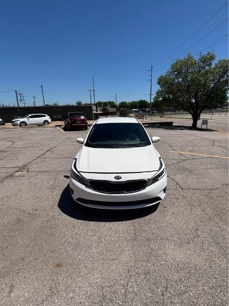 Kia Forte LX 6A 2017