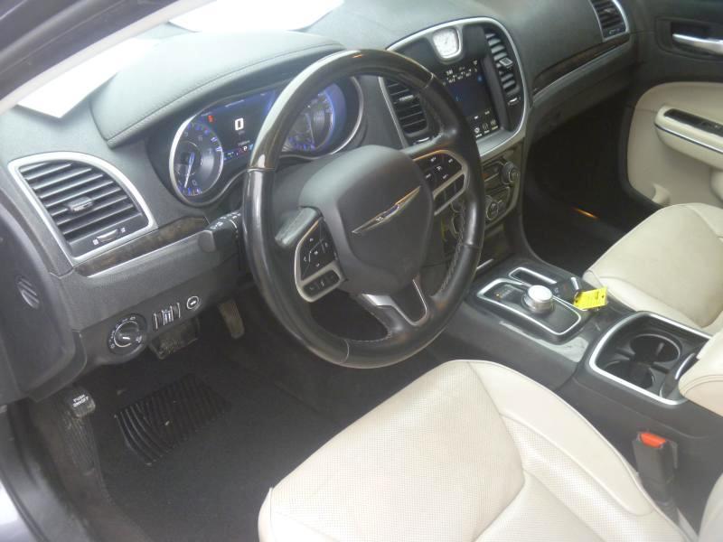 Chrysler 300 Limited AWD 2018