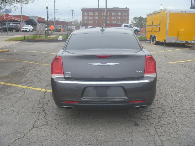 Chrysler 300 Limited AWD 2018