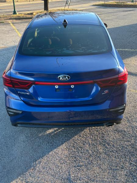 Kia Forte S 2019